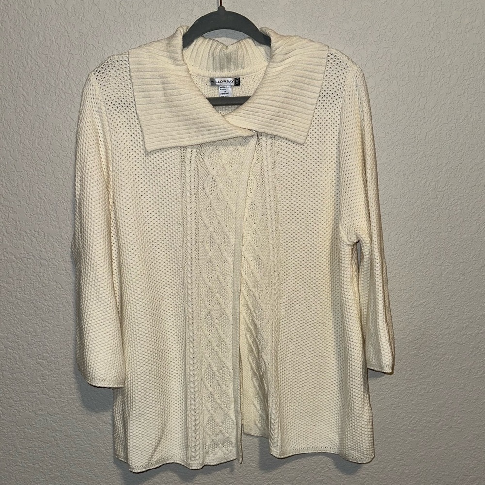 Willow bay cream cardigan, great condition, size XL